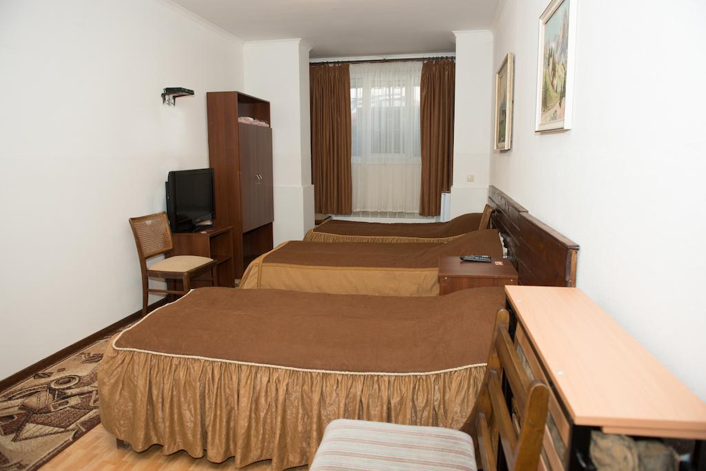 Hotel Acorn Irpin Zimmer foto