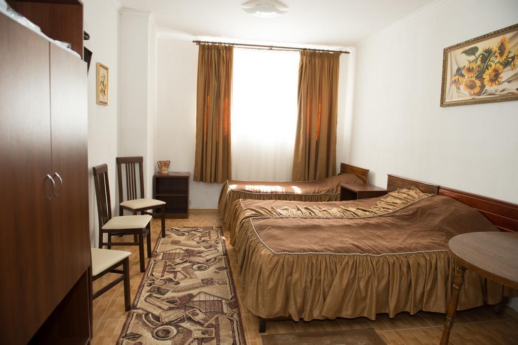 Hotel Acorn Irpin Zimmer foto
