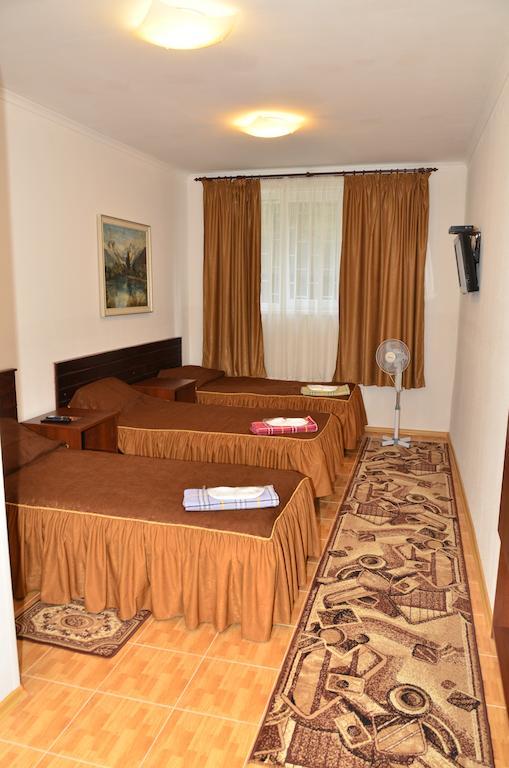 Hotel Acorn Irpin Zimmer foto